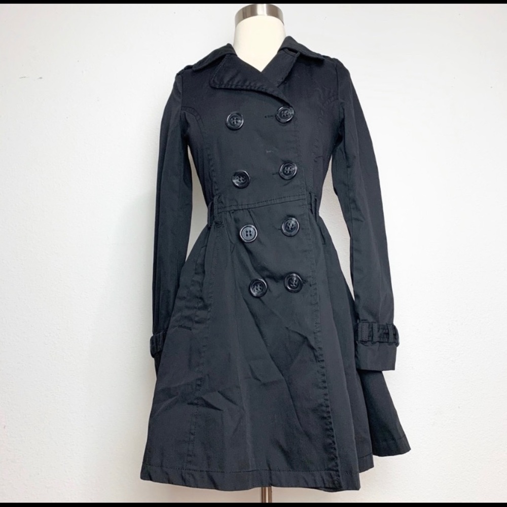 Size 2 H&M black peacoat